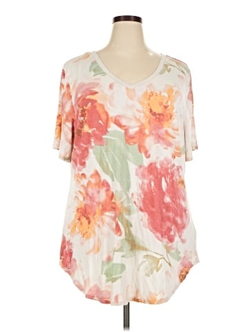 Lularoe Short Sleeve T-Shirt (view 1)