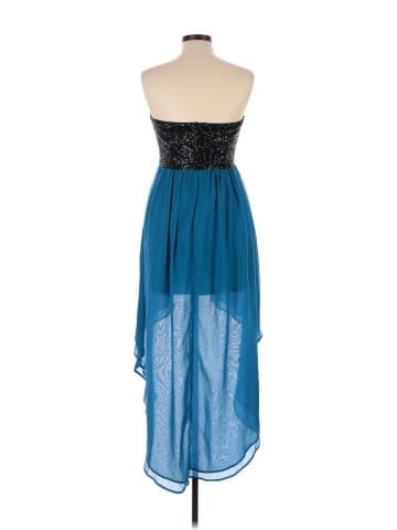 Forever 21 Cocktail Dress (view 2)