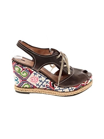 Schuler & Sons Philadelphia Wedges (view 1)