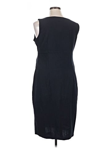 Signature by Robbie Bee Casual Dress (view 2)