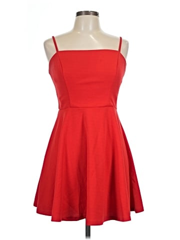 B. Smart Cocktail Dress (view 1)
