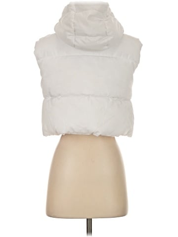 PrettyLittleThing Vest (view 2)