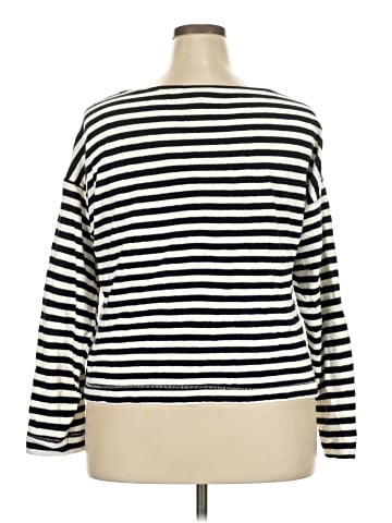 Universal Thread Pullover Sweater (view 2)