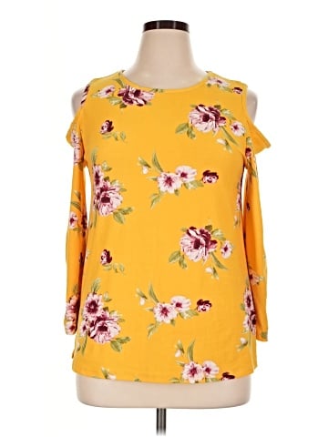 Wishful Park 3/4 Sleeve Blouse (view 1)