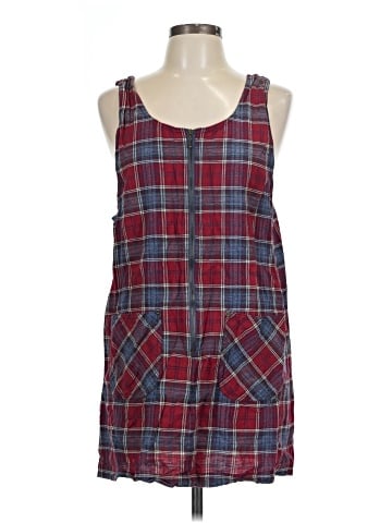St. John's Bay Sleeveless Blouse (view 1)