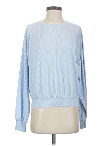 Hollister Long Sleeve T-Shirt (view 1)