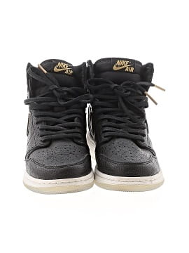 Air Jordan Sneakers (view 2)