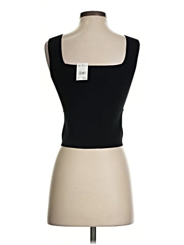 Versona Sleeveless Top (view 2)