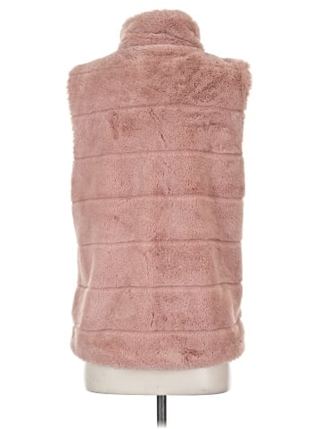 Top It Off Faux Fur Vest (view 2)