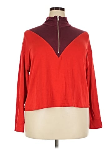 LIVI Long Sleeve Top (view 1)