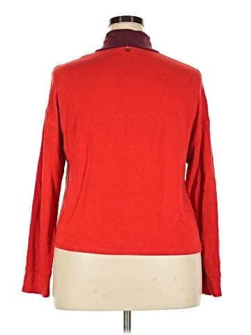 LIVI Long Sleeve Top (view 2)