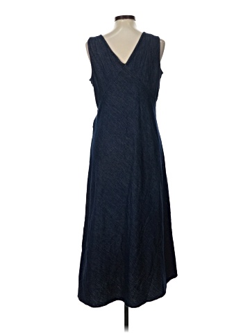 Levi's Casual Dress (view 2)