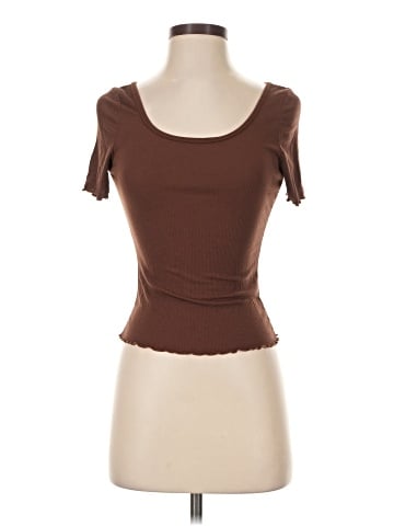 Shein Short Sleeve T-Shirt (view 1)