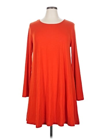 Old Navy Casual Dress (view 1)