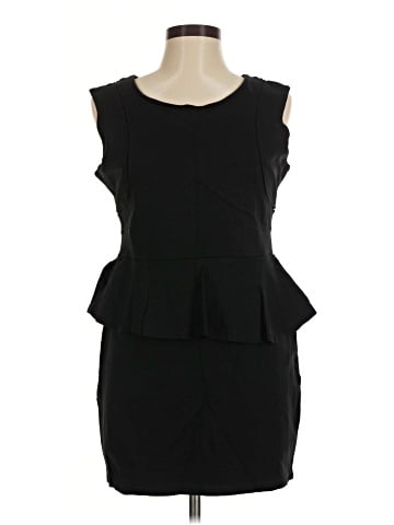 Romeo & Juliet Couture Cocktail Dress (view 1)