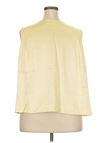 Linda Allard Ellen Tracy Sleeveless Button-Down Shirt (view 2)