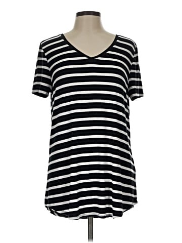 Amazon Essentials Short Sleeve T-Shirt (view 1)