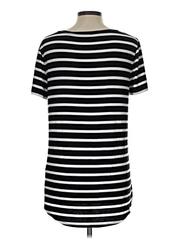 Amazon Essentials Short Sleeve T-Shirt (view 2)
