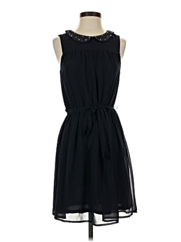 Ann Taylor LOFT Outlet Cocktail Dress (view 1)
