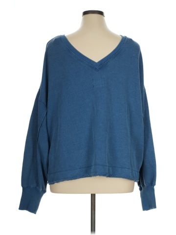 American Eagle Outfitters Pullover Sweater (view 2)