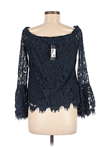 Romeo & Juliet Couture 3/4 Sleeve Blouse (view 2)