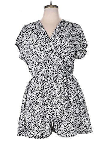 Uniqlo Romper (view 1)