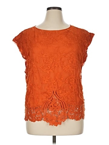 Tiny Sleeveless Blouse (view 1)