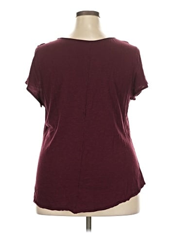 14th & Union Short Sleeve Top (view 2)