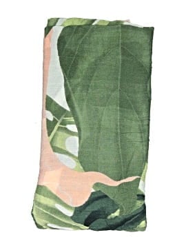 Virginia Wolf Scarf (view 2)