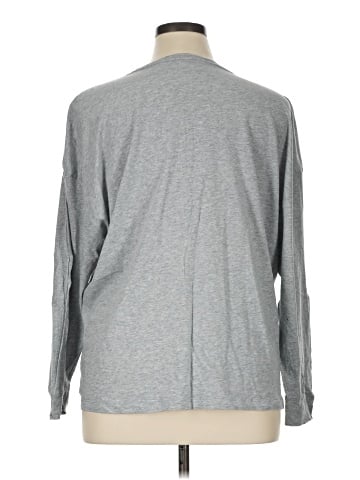 Victoria's Secret Long Sleeve T-Shirt (view 2)