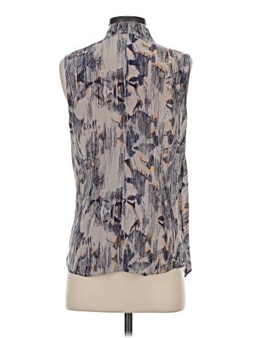 Classiques Entier Sleeveless Silk Top (view 2)