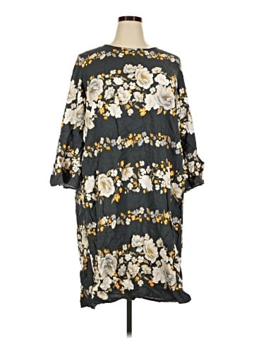 Old Navy Casual Dress (view 1)