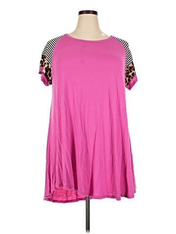 Larace Short Sleeve T-Shirt (view 1)