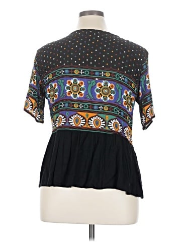 Boohoo Short Sleeve Blouse (view 2)