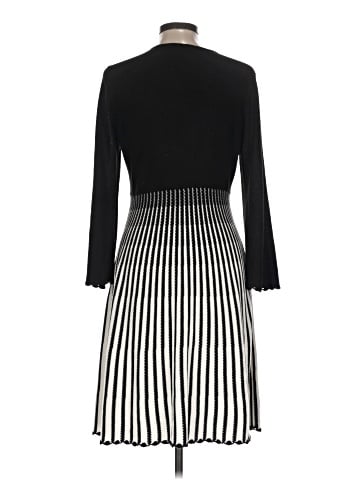 Roz & Ali Casual Dress (view 2)