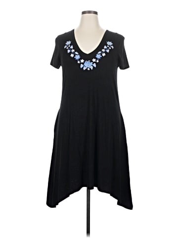 Karen Kane Casual Dress (view 1)