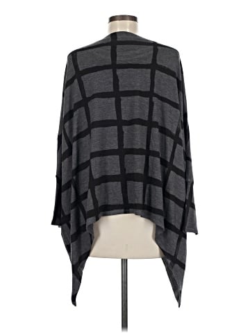 Nally & Millie 3/4 Sleeve Top (view 2)