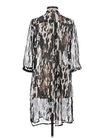 AGB 3/4 Sleeve Blouse (view 2)