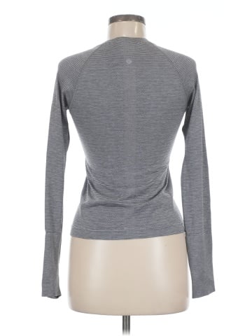 Lululemon Athletica Long Sleeve T-Shirt (view 2)
