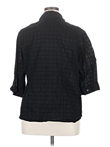 Croft & Barrow 3/4 Sleeve Button-Down Shirt (view 2)