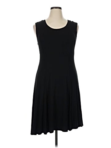Chelsea & Theodore Casual Dress (view 1)