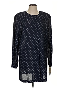 Liz Claiborne Casual Dress (view 1)