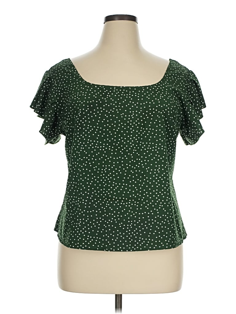 Pre-owned Shein Curve Short Sleeve T-shirt In Green
