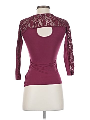 Candie's 3/4 Sleeve Top (view 2)
