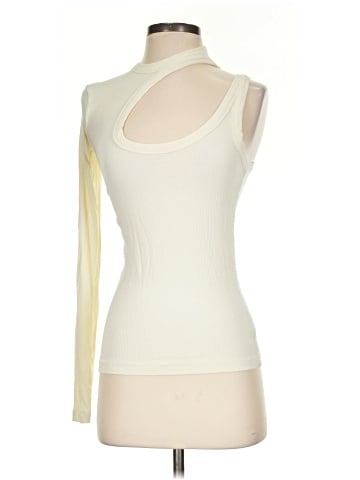 Mott50 Sleeveless Top (view 1)