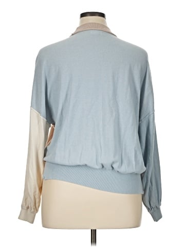 Blu Pepper Sweatshirt (view 2)