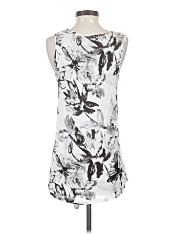 Simply Vera Vera Wang Tank Top (view 2)