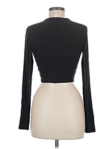 Lululemon Athletica Long Sleeve T-Shirt (view 2)