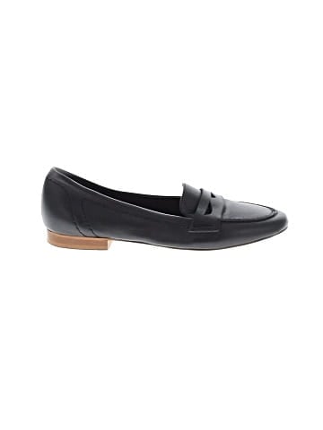 Coach and Four Flats (view 1)