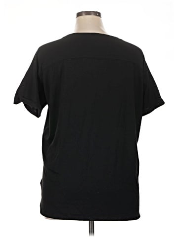 Amazon Essentials Active T-Shirt (view 2)